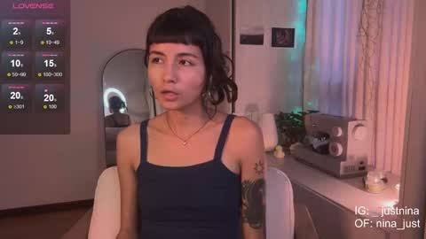 Snapshot of nina_just chatting on January 17, 9:28 pm Nina. online show from January 17, 9:28 pm