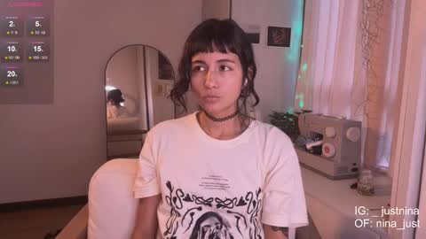 Snapshot of nina_just chatting on January 21, 9:46 pm Nina. online show from January 21, 9:46 pm