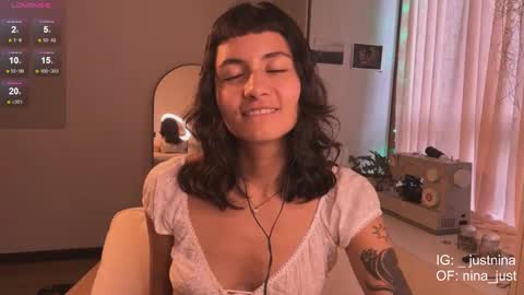 Snapshot of nina_just chatting on February 16, 9:16 pm Nina. online show from February 16, 9:16 pm