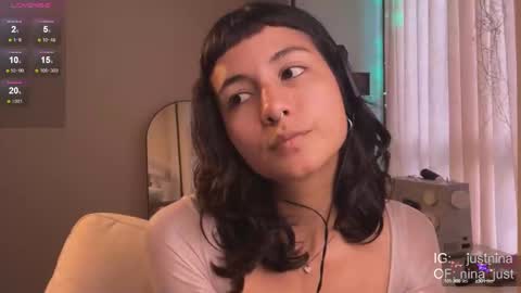 Snapshot of nina_just chatting on February 21, 10:04 pm Nina. online show from February 21, 10:04 pm