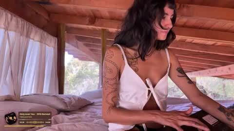 Snapshot of nina_just chatting on October 12, 9:36 pm Nina. online show from October 12, 9:36 pm