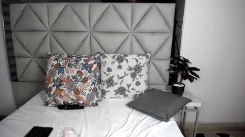  Nina  online show from January 23, 11:47 pm