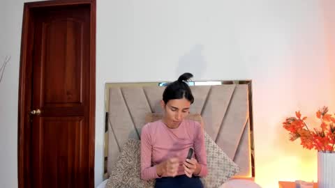 Nina online show from September 11, 6:41 pm