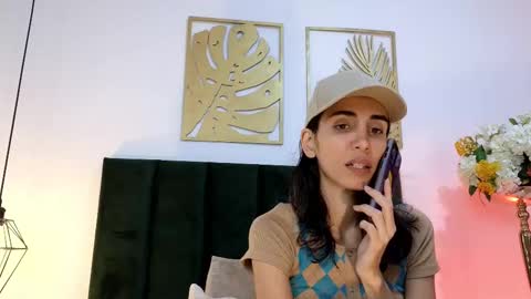 Nina online show from September 28, 2:22 pm