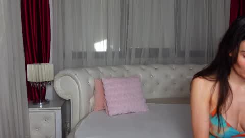 Snapshot of ninacrystal chatting on March 7, 6:57 am NinaCrystal online show from March 7, 6:57 am