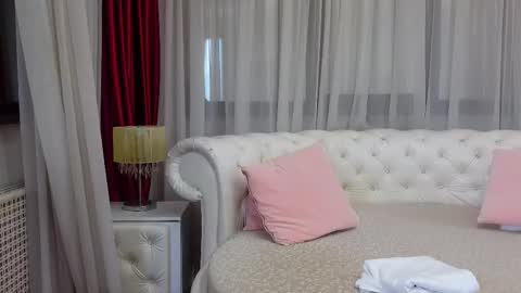 Snapshot of ninacrystal chatting on March 11, 7:58 am NinaCrystal online show from March 11, 7:58 am