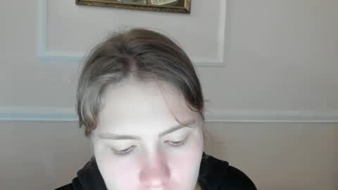 ninarihh online show from November 29, 1:58 pm