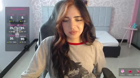 Snapshot of ninfa_ch chatting on December 18, 2:28 pm Ninfa online show from December 18, 2:28 pm