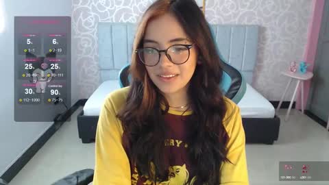 Snapshot of ninfa_ch chatting on December 21, 2:26 pm Ninfa online show from December 21, 2:26 pm