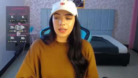 Snapshot of ninfa_ch chatting on January 9, 8:44 pm Ninfa online show from January 9, 8:44 pm