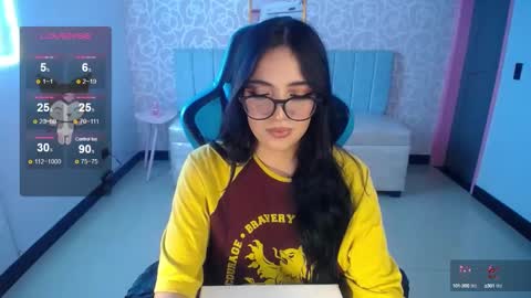 Snapshot of ninfa_ch chatting on February 27, 4:43 pm Ninfa online show from February 27, 4:43 pm