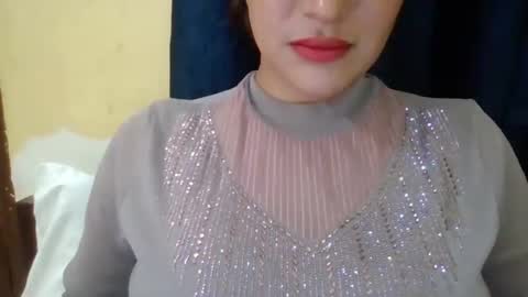 Nishu online show from October 12, 12:15 pm