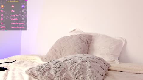 Snapshot of nix_taylor chatting on February 1, 5:47 pm Nix online show from February 1, 5:47 pm