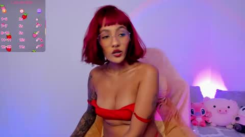 Snapshot of nix_taylor chatting on October 9, 9:57 pm Nix online show from October 9, 9:57 pm