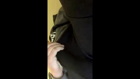 Snapshot of nmybed2nite chatting on December 3, 9:02 pm Ryder Dixon online show from December 3, 9:02 pm