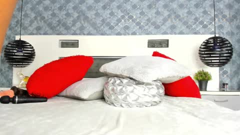 Snapshot of noabrowm chatting on January 27, 3:39 pm noah online show from January 27, 3:39 pm