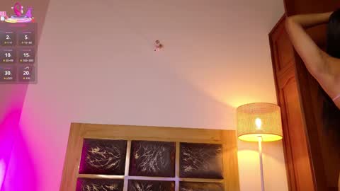 noah_0814 online show from October 2, 3:02 am