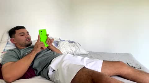 noah_3050 online show from October 25, 5:51 pm