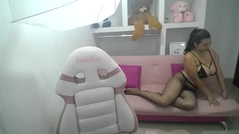 Noah  online show from January 17, 1:13 pm