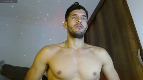 Noah online show from December 17, 11:28 am