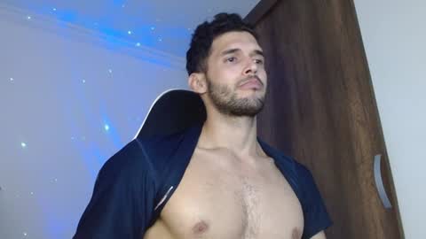 Noah online show from January 20, 6:53 pm