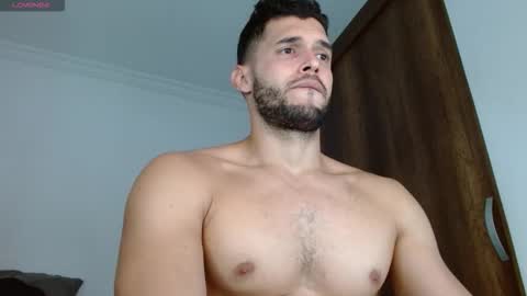 Noah online show from October 17, 4:31 pm