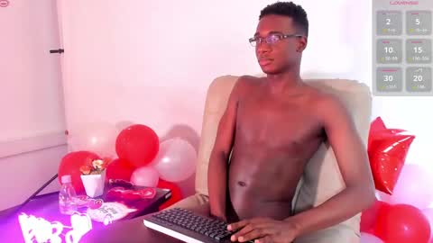 noah_johes online show from February 15, 7:38 am