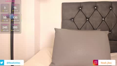 noah_johes online show from September 11, 4:12 am