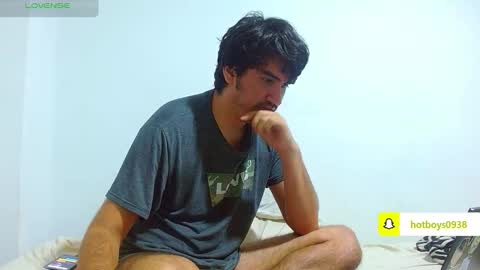 noah_meyer_ online show from September 19, 5:53 am