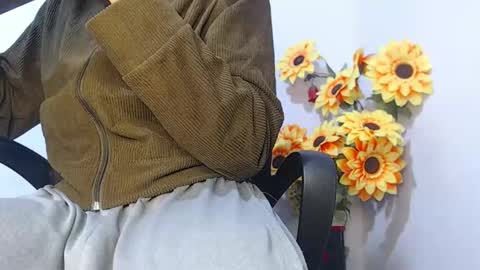 Noah Millers online show from January 17, 9:39 am