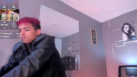 noah_smith04 online show from December 10, 8:08 am