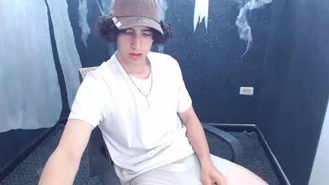 noah_sokolov online show from November 1, 4:42 pm