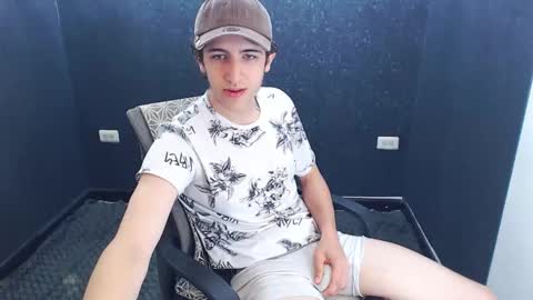 noah_sokolov online show from November 15, 2:46 pm