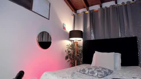 .  . online show from January 26, 10:46 pm