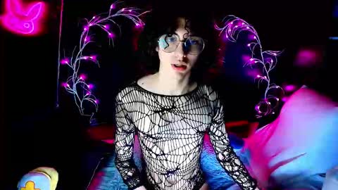 Noah Xtar online show from September 29, 12:38 am