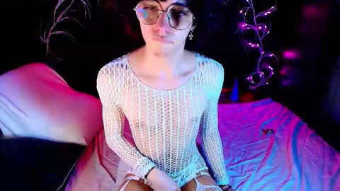 Noah Xtar online show from October 11, 9:41 am