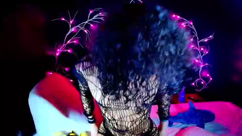 Noah Xtar online show from November 4, 5:50 am