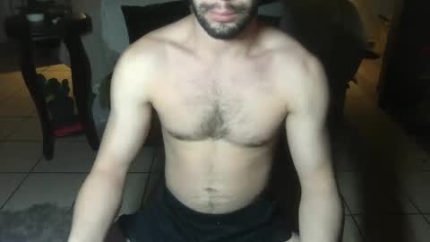 nobudget06 online show from January 24, 12:20 pm