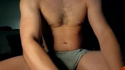 nobudget06 online show from September 18, 2:02 am