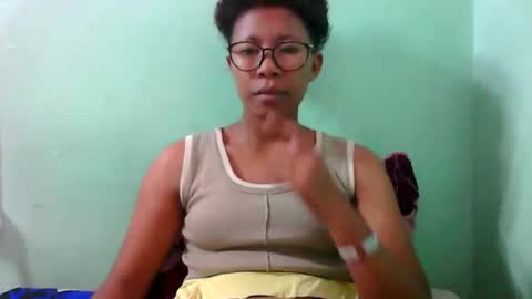 noella711128 online show from September 26, 5:11 am