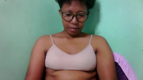 noella711128 online show from October 15, 6:46 am