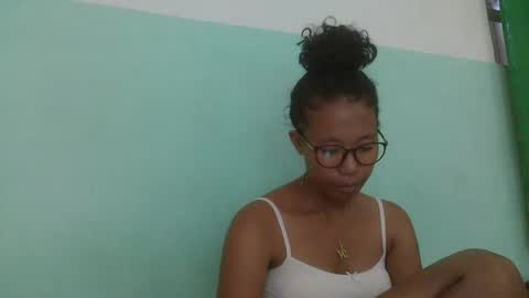 noellah online show from March 5, 12:44 pm