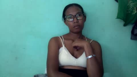 noellah online show from March 9, 12:31 pm