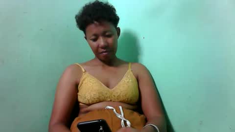 noellah online show from September 30, 8:36 pm