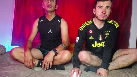 Snapshot of noha_and_iam1 chatting on December 16, 11:37 am noha_and_iam1 online show from December 16, 11:37 am