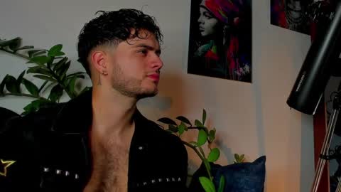 kevin online show from January 10, 12:17 am