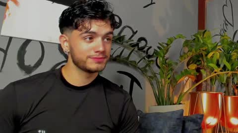 kevin online show from February 8, 1:00 am