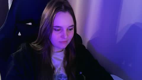 Snapshot of noir_ember_ chatting on September 30, 9:47 am noir_ember_ online show from September 30, 9:47 am