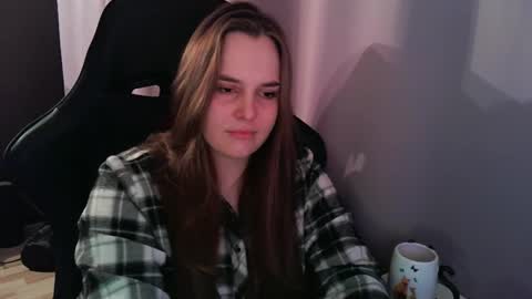 Snapshot of noir_ember_ chatting on October 17, 12:41 pm noir_ember_ online show from October 17, 12:41 pm