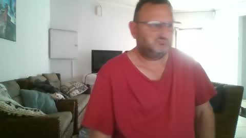 Nollie online show from November 5, 8:14 am